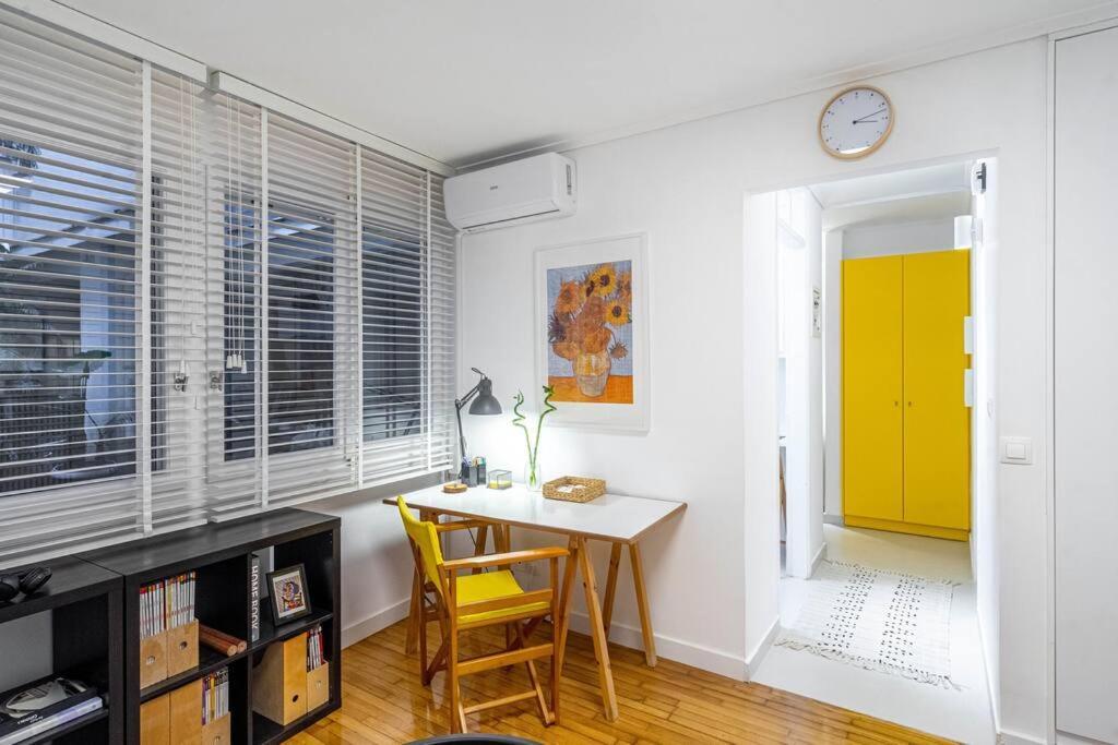 Lovely Studio In Likavitos Hill Athen Exterior foto