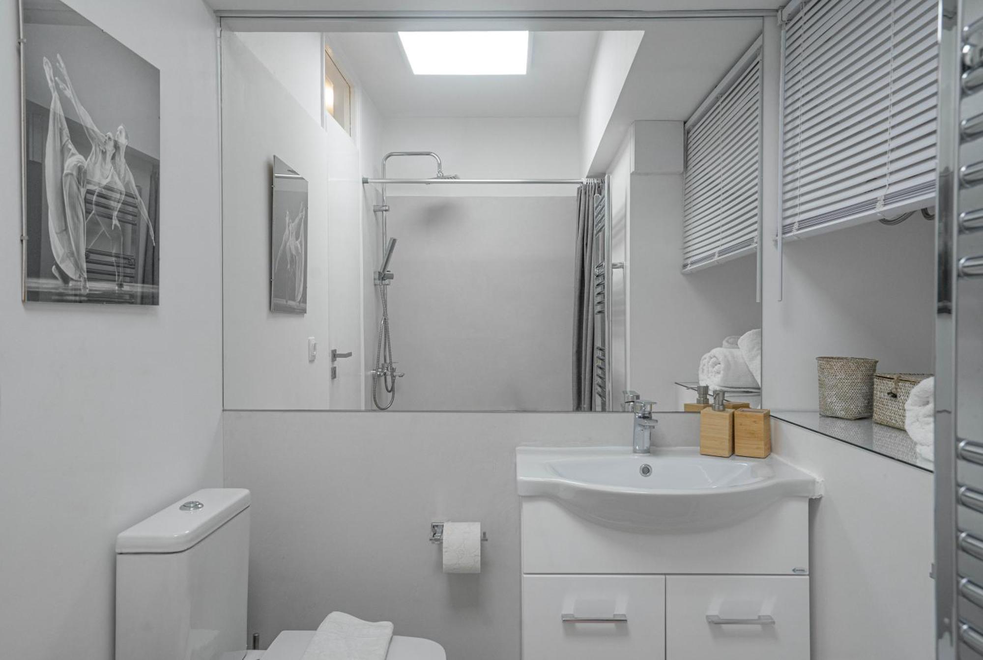 Lovely Studio In Likavitos Hill Athen Exterior foto